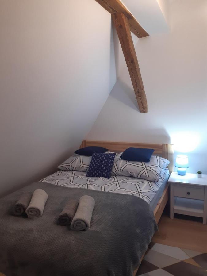 Apartament Attic 米兹多洛杰 外观 照片